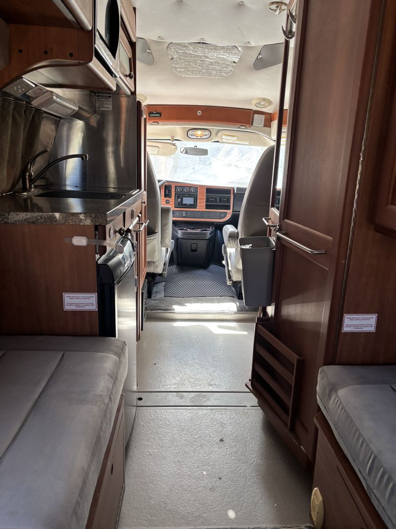 Picture 2/10 of a 2011 Chevy Roadtrek 190 Popular for sale in Boise, Idaho