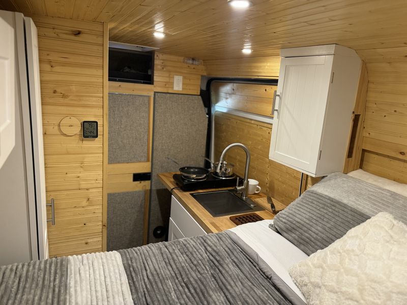 Picture 5/32 of a 2016 Ram Promaster Conversion Van for sale in Cedarpines Park, California