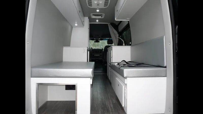 Picture 5/23 of a 2022 Mercedes Sprinter 144 | 500Ah Lithium | 3000W Inverter for sale in Wesley Chapel, Florida