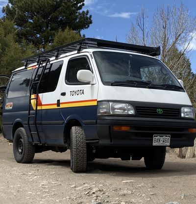 Photo of a Camper Van for sale: 1994 Toyota Hiace KZH106 4x4 Custom Camper