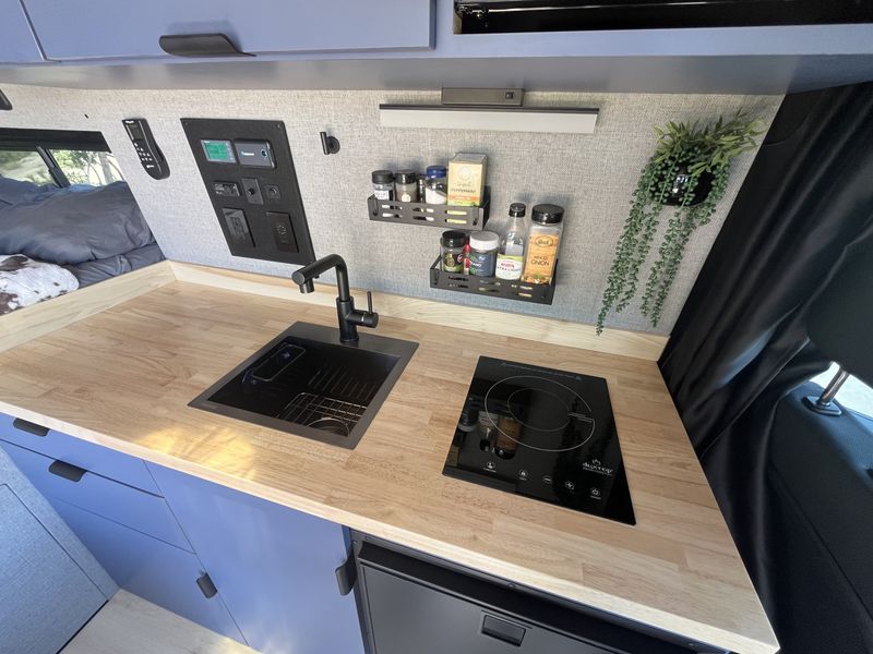 Picture 5/25 of a New Sprinter 2025 by The Camper Haus for sale in Orange, California