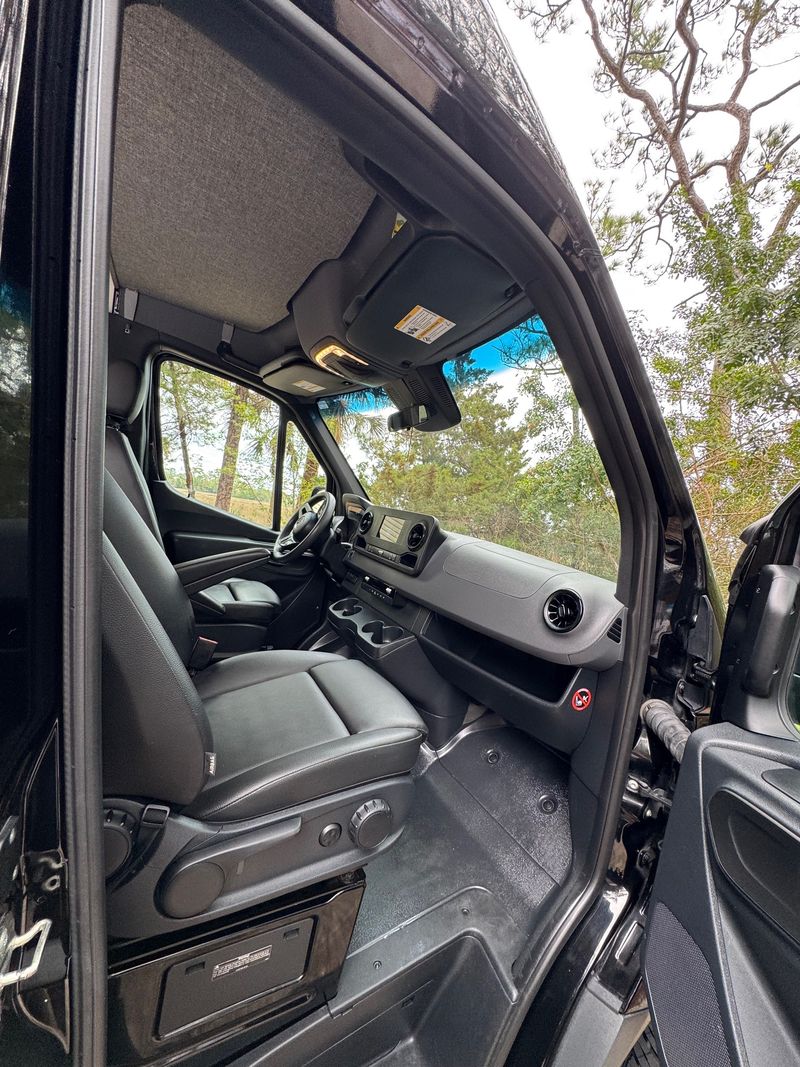 Picture 4/10 of a 2020 4WD Diesel Sprinter High Roof Van 144" WB / AC & Heat for sale in Saint Augustine, Florida