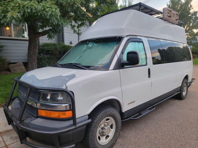 Picture 4/16 of a Excellent condition Chevrolet Express 2004 for sale in Arvada, Colorado