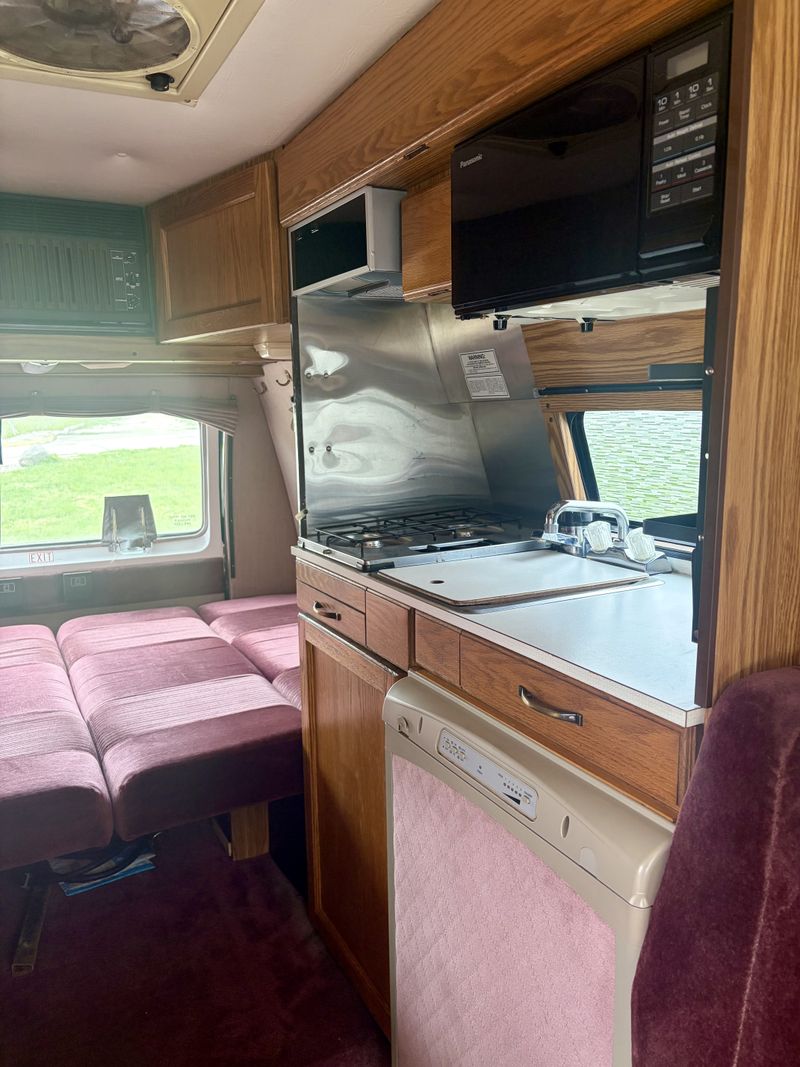 Picture 4/13 of a 1992 Roadtrek Low Miles for sale in South Bend, Indiana