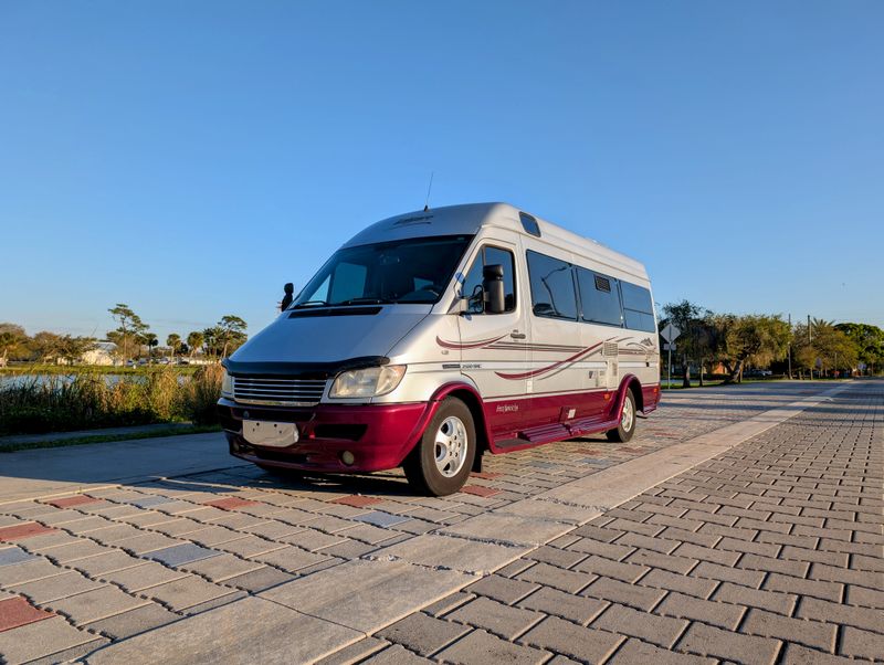 Picture 3/16 of a 2006 Freightliner Sprinter Leisure Travel Van for sale in Melbourne, Florida