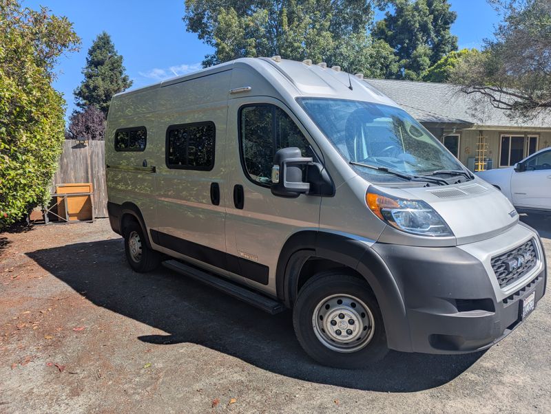 Picture 2/34 of a 2022 Winnebago Solis Pocket (Upgraded) for sale in Santa Rosa, California