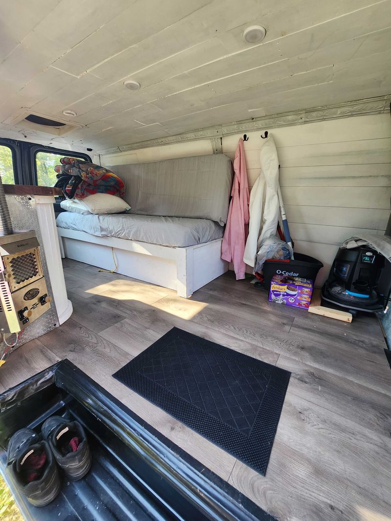 Picture 3/7 of a 1990 Ford Econoline 150 conversion van for sale in Laporte, Minnesota