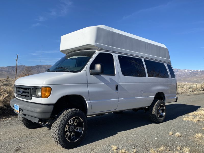 Picture 2/14 of a 2005 4x4 Ford Econoline E350 for sale in Reno, Nevada