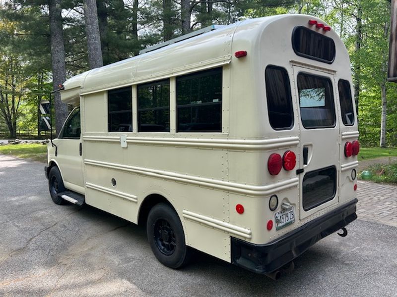 Picture 3/12 of a 2007 Chevy Express Skoolie for sale in South Paris, Maine