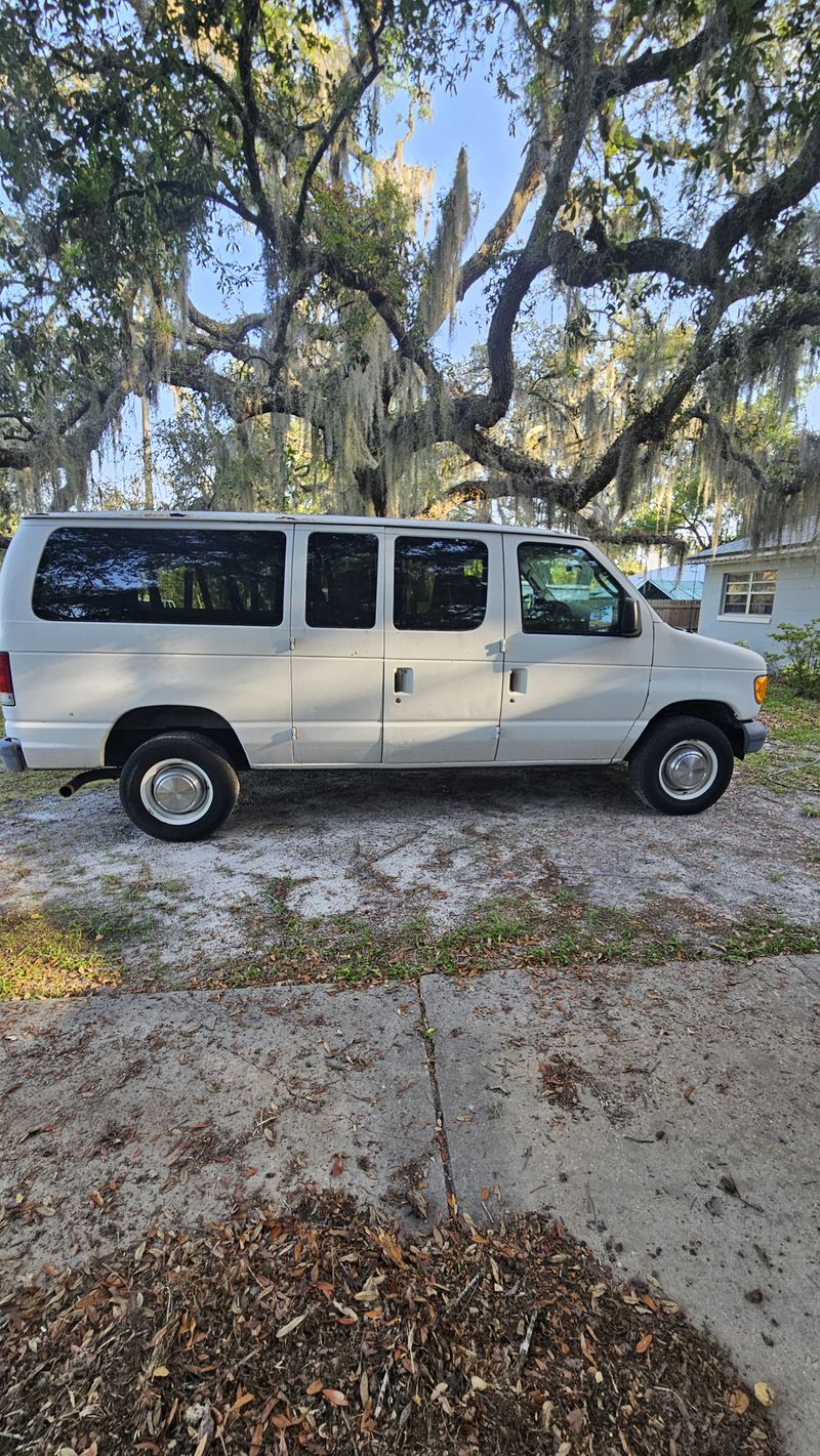 Picture 5/6 of a 2006 Ford E350 - 70,840 Miles for sale in Orlando, Florida