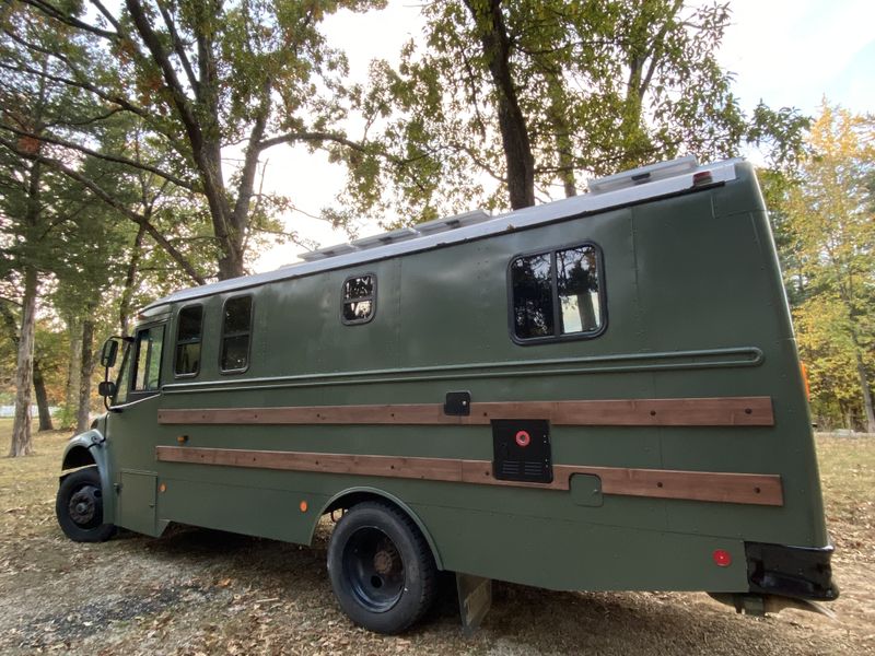 Picture 5/26 of a 2010 Thomas Built Converted Bus for sale in Pacific, Missouri