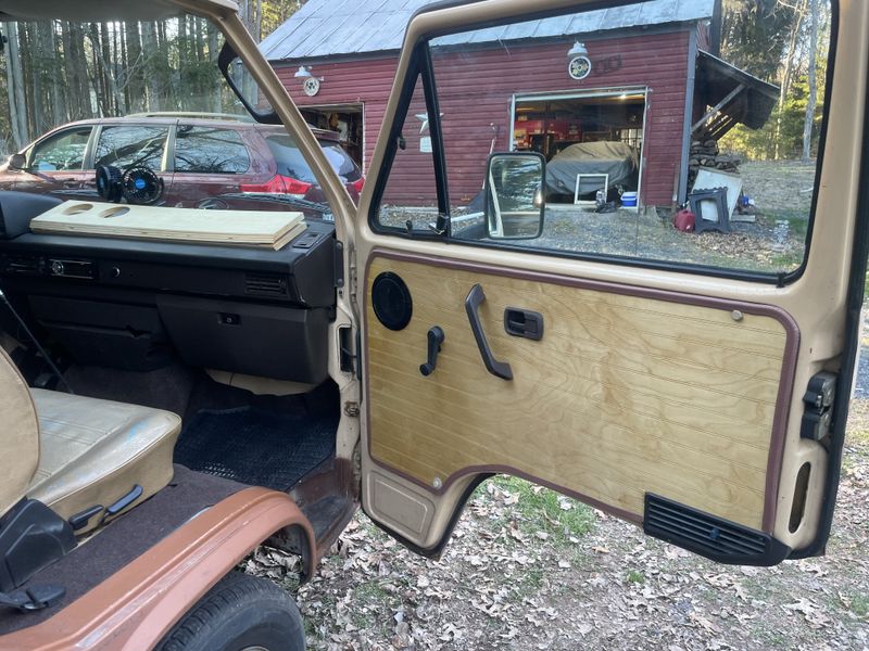 Picture 4/17 of a 1983 VW Vanagon for sale in Stroudsburg, Pennsylvania