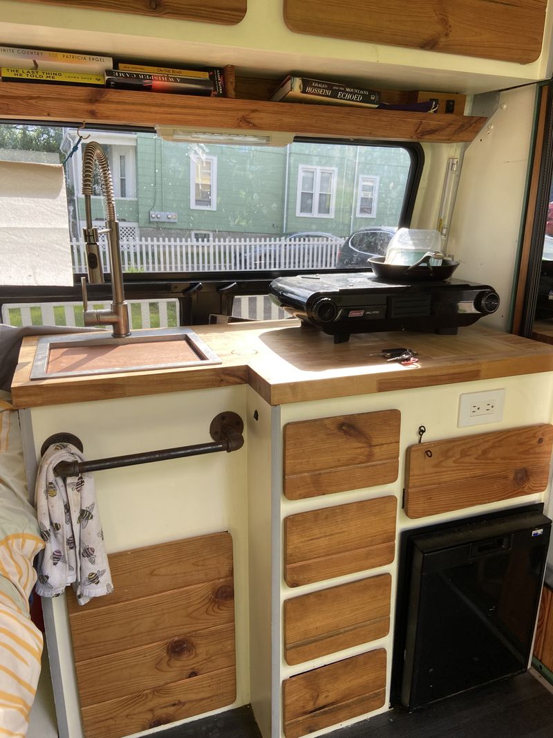 Picture 5/14 of a 2007 Dodge Sprinter Van for sale in Bend, Oregon