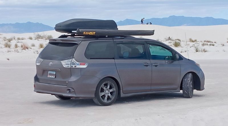 Picture 1/3 of a 2012 SIENNA for sale in Atlanta, Georgia