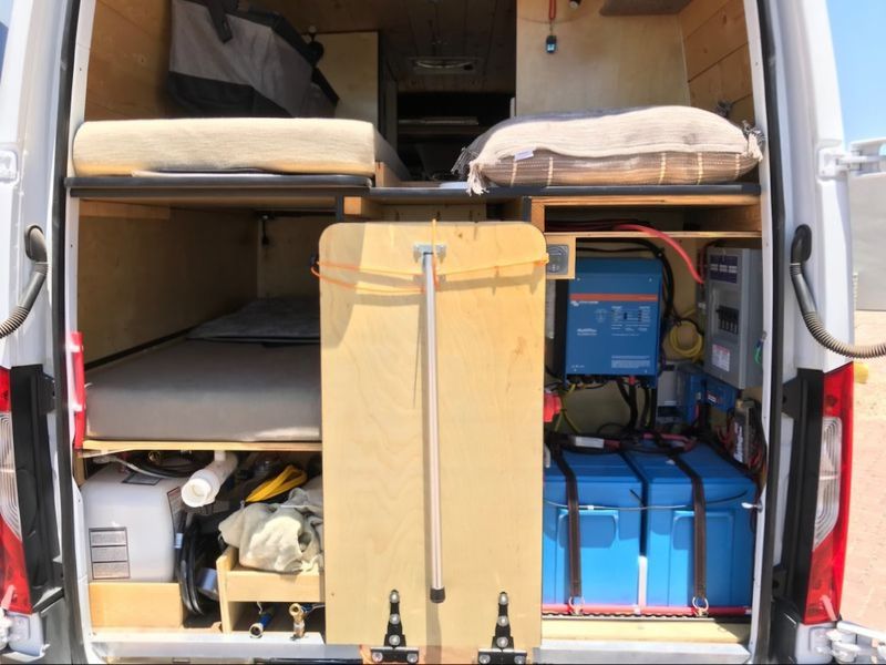Picture 5/18 of a 2020 sprinter 4x4 low miles / 100k warranty  for sale in Fountain Hills, Arizona