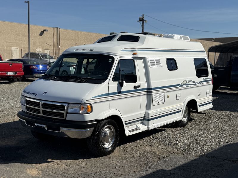 Picture 1/43 of a 1998 Pleasure Way for sale in Orangevale, California