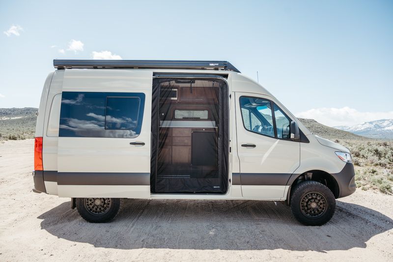 Picture 3/34 of a Built by Kiwi Vans, Off grid, Four Season 2021 4x4 144" for sale in Austin, Texas