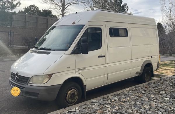 Camper Van For Sale: 2006 Dodge Sprinter T1N High Roof 140WB