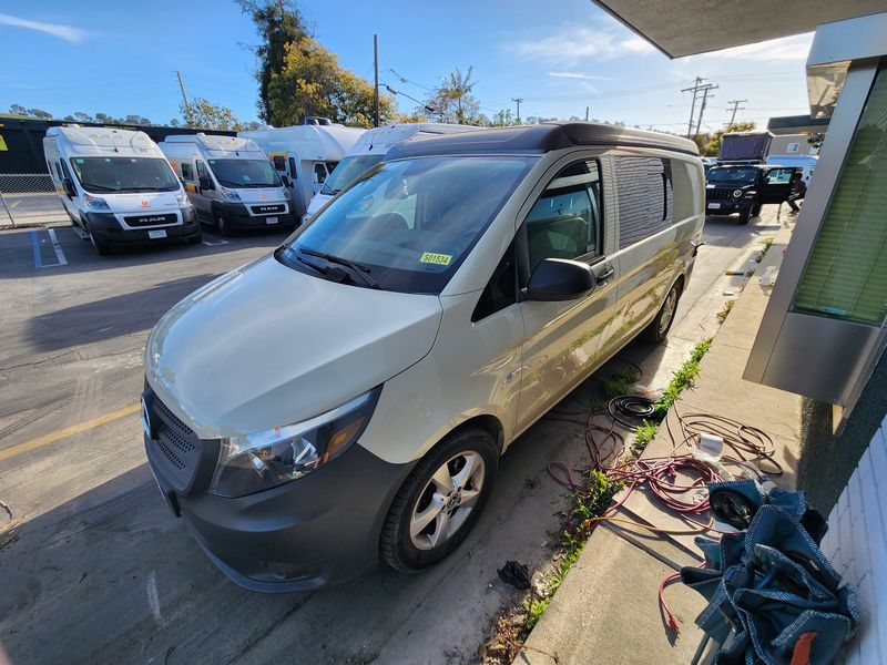 Picture 1/20 of a Mercedes-Benz 2022 Diverge metris cargo for sale in Compton, California
