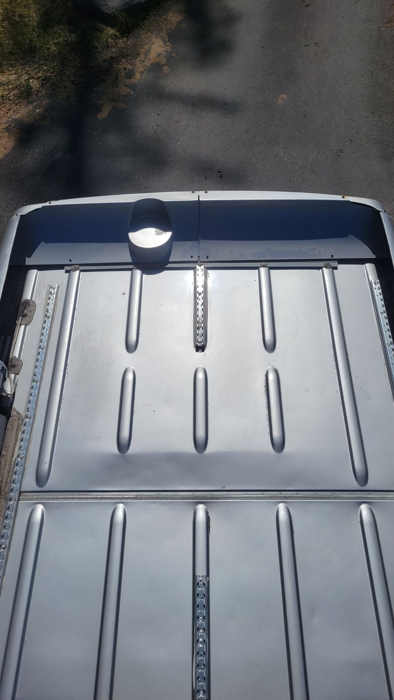 Picture 2/17 of a 2014 travel leisure sprinter van for sale in Whitefish, Montana