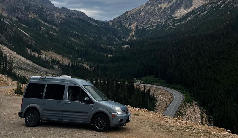 Picture 1/18 of a Blue 2013 Ford Transit Connect for sale in Seattle, Washington
