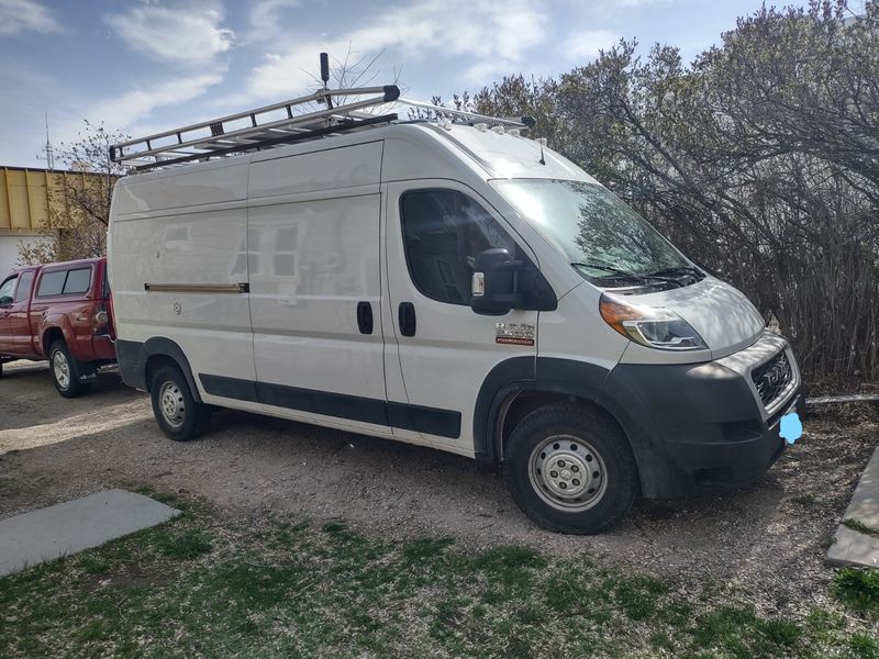 Picture 2/11 of a 2019 PM 2500 w/52k, 159WB Design for remote work! for sale in Denver, Colorado