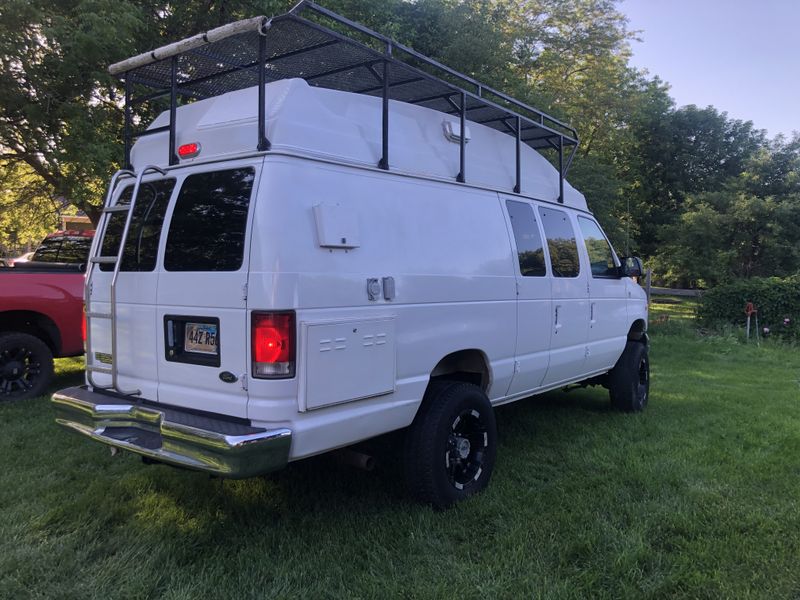 Picture 3/37 of a 1999 e350 Super Duty 4x4 for sale in Sioux Falls, South Dakota