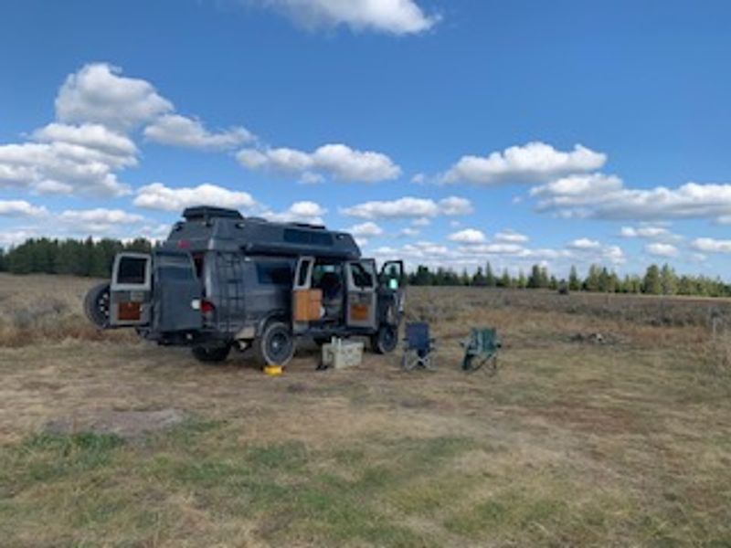 Picture 2/17 of a 2006 Ford Econoline E350 Super Duty 6L, V8  Sportsmobile  for sale in Napa, California