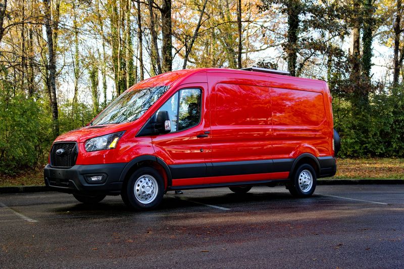 Picture 3/19 of a 2021 Ford Transit Mid-Roof AWD 3.5 L TwinTurbo Ecoboost Van for sale in Chattanooga, Tennessee