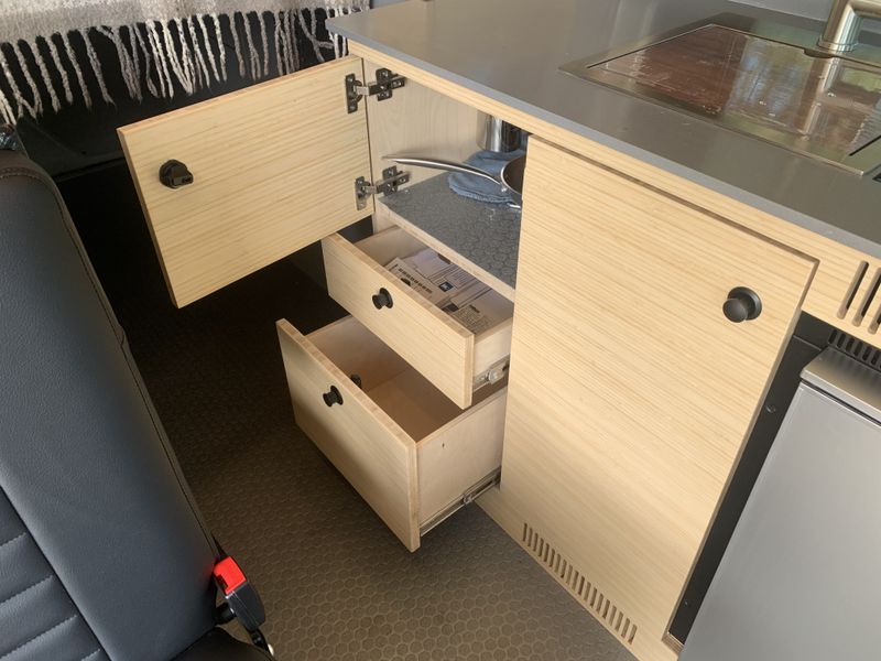 Picture 4/9 of a 2022 Mercedes-Benz Sprinter 144 4x4 Campervan for sale in Durango, Colorado