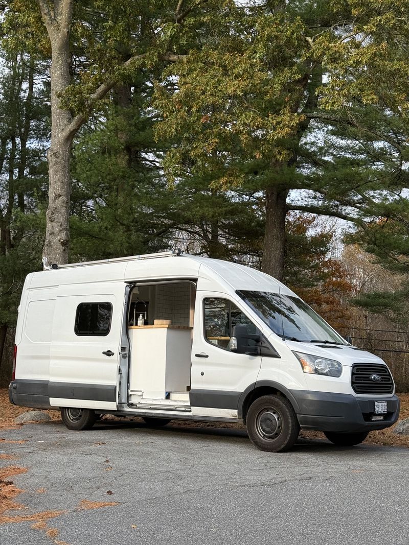 Picture 2/16 of a Fully Off-Grid All Season Ford Transit for sale in Chicago, Illinois