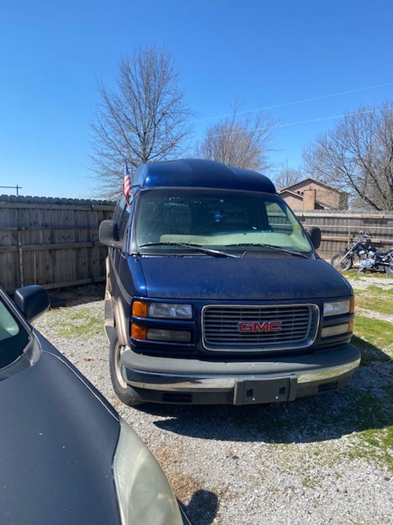 Picture 4/6 of a 2001 GMC for sale in Centerton, Arkansas