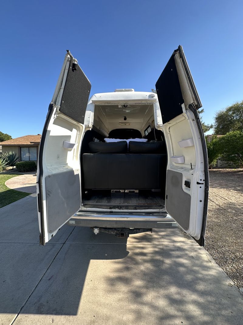Picture 4/15 of a 2000 Ford E-350 Super Duty Van for sale in Scottsdale, Arizona