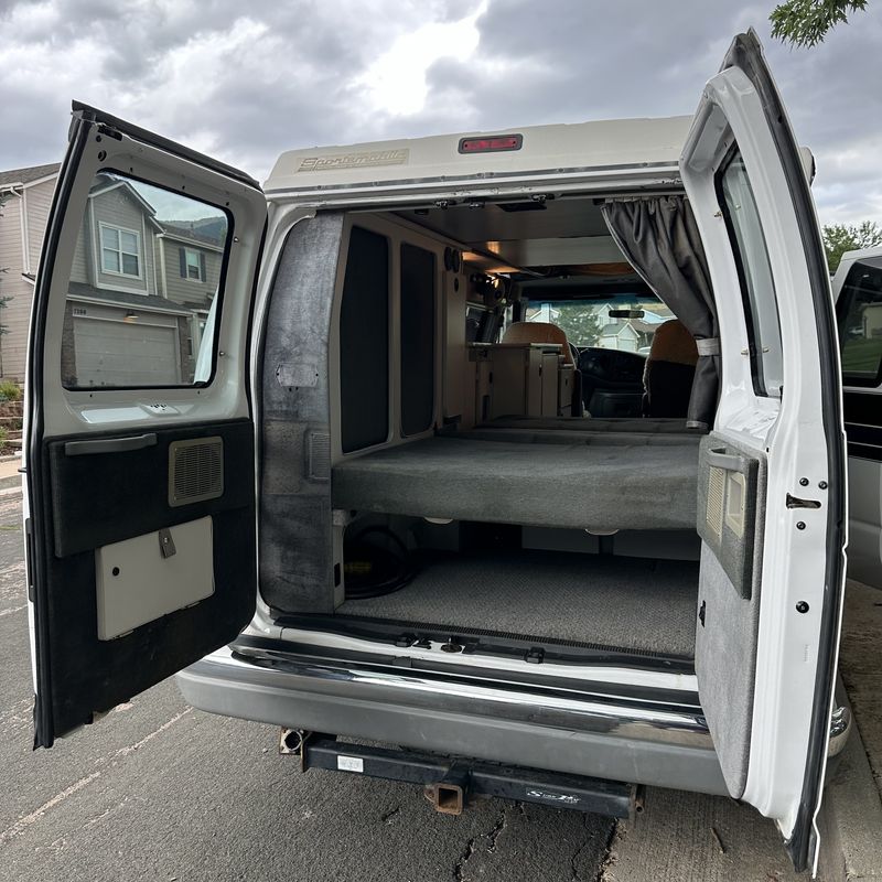 Picture 5/15 of a 1999 Ford E350 SportsMobile Class B for sale in Colorado Springs, Colorado