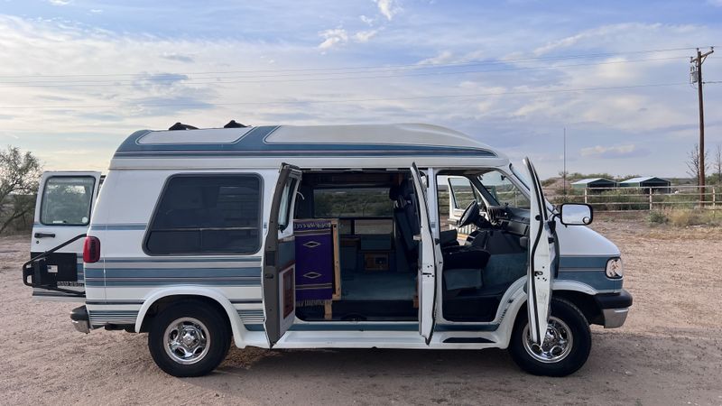 Picture 4/22 of a 1996 Dodge B2500 Van for sale in Radium Springs, New Mexico