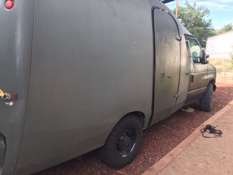 Picture 2/8 of a 2007 ford e-350 super duty  for sale in Grand Junction, Colorado