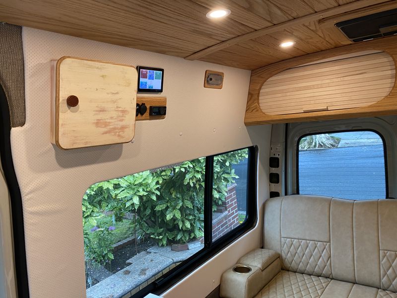 Picture 3/15 of a 2022 Custom 7-Seat Camper Van for sale in Staten Island, New York