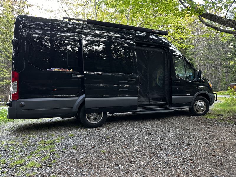 Picture 4/11 of a Ford Transit 350 HD XLT for sale in Mooresville, North Carolina