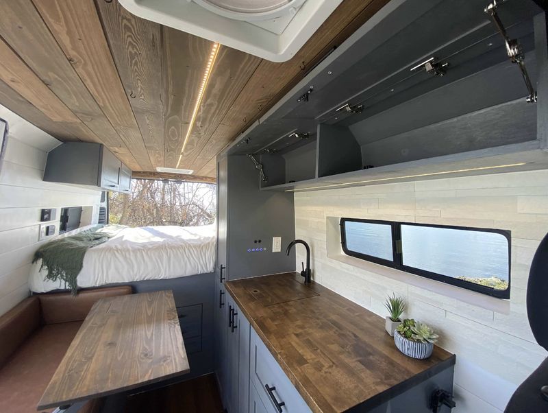 Picture 4/5 of a Loyal 2022 Ram Promaster 2500 Looking for Forever Driver for sale in Deerfield, Illinois