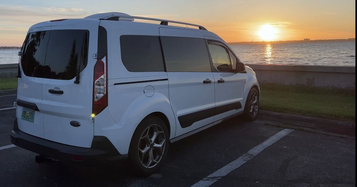 Camper Van For Sale 2018 Ford Transit Connect XLT Ext (Price drop)
