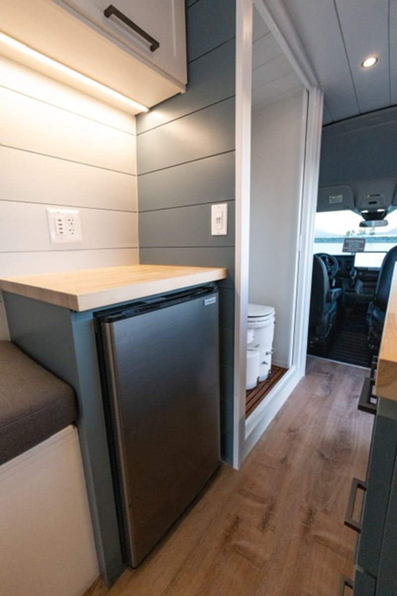 Picture 5/10 of a 2022 Ford Transit HR Ext AWD  for sale in Orem, Utah