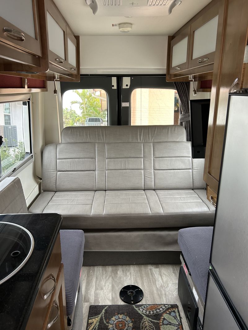 Picture 4/10 of a 2018 Coachman Crossfit 22C for sale in Naples, Florida