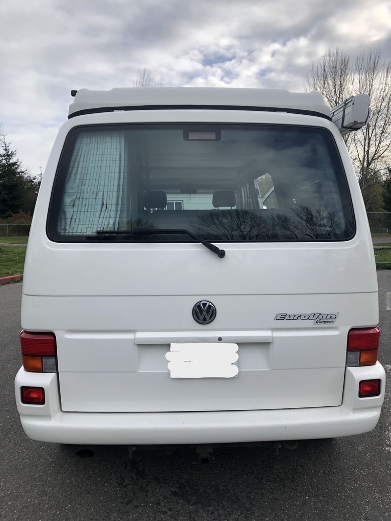 Picture 4/18 of a 2001 VW Eurovan Camper for sale in Seattle, Washington