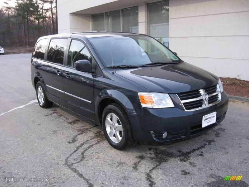 Picture 2/12 of a 2008 Dodge Grand Caravan for sale in Dade City, Florida