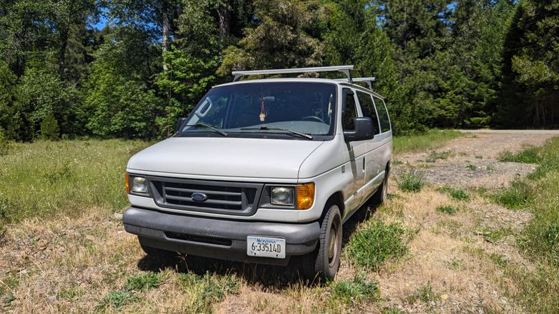 Picture 3/18 of a 2003 Ford E-150 stealthy camper van build for sale in Linden, Michigan