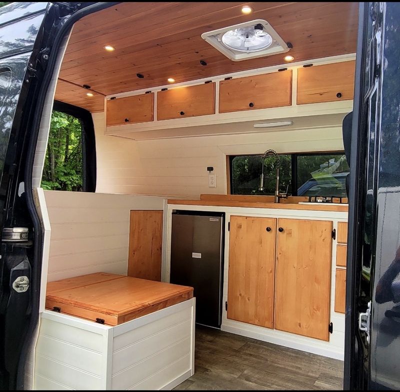 Picture 1/16 of a Mercedes Sprinter Van 2016 for sale in Dana Point, California