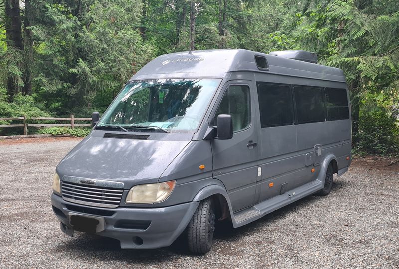 Picture 1/15 of a 2002 Freightliner Sprinter for sale in San Diego, California