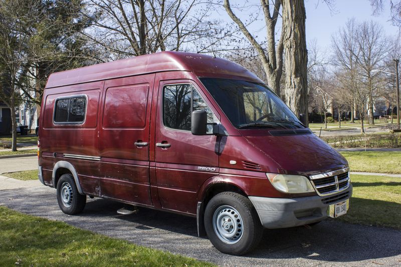 Picture 1/15 of a Sprinter 2500    ---   new engine       for sale in Cleveland, Ohio