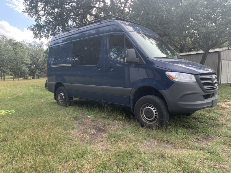 Picture 2/15 of a 4x4 MB SPRINTER VAN 144”- motivated to sell! for sale in Chattanooga, Tennessee