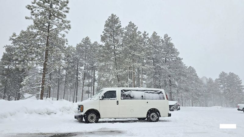 Picture 4/31 of a 2002 Chevrolet Express van 1500 for sale in Round Rock, Texas